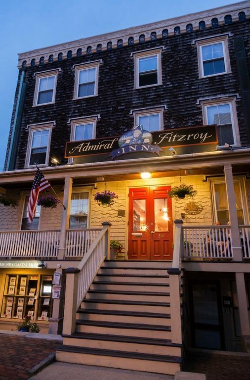 Admiral Fitzroy Inn Newport Exterior photo